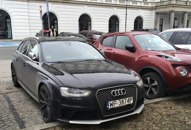 Audi RS4 Avant B8