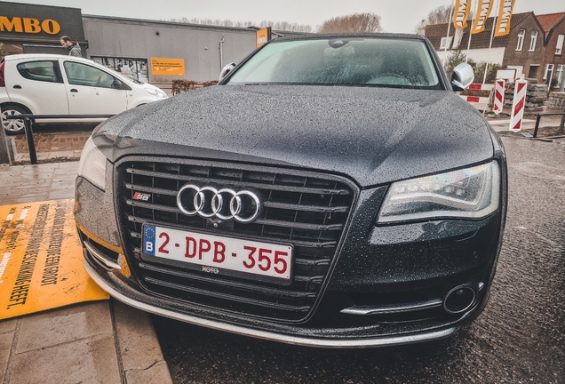 Audi S8 D4