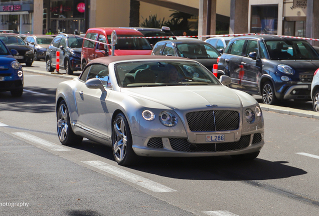 Bentley Continental GTC 2012