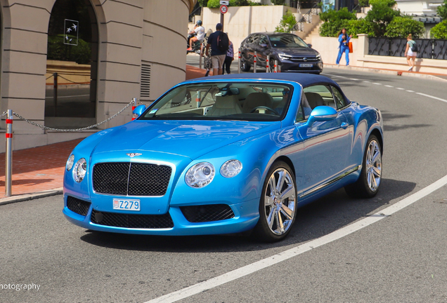 Bentley Continental GTC V8