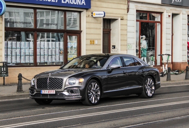 Bentley Flying Spur V8 2022 Mulliner