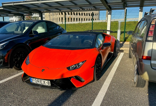 Lamborghini Huracán LP640-4 Performante