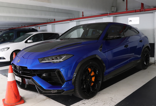 Lamborghini Urus Performante