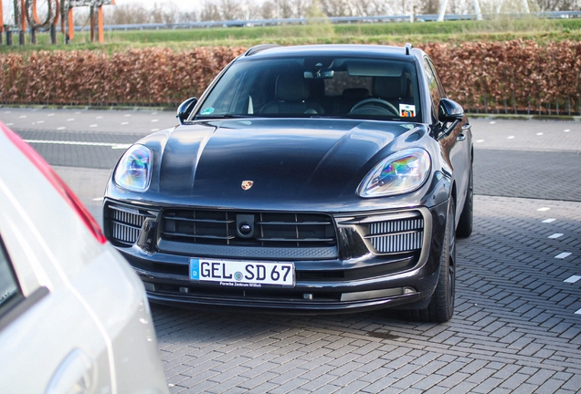 Porsche 95B Macan GTS MkIII