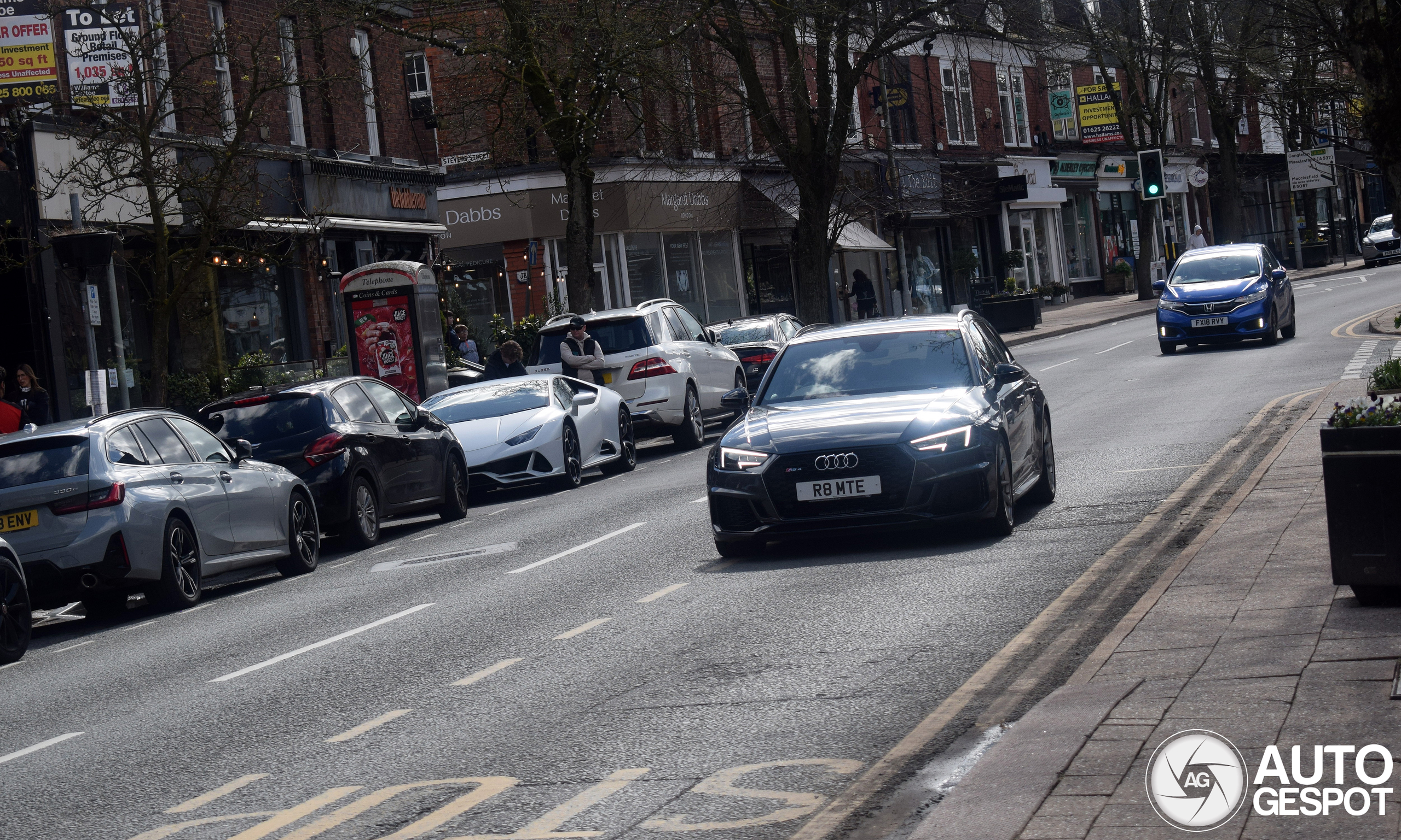 Audi RS4 Avant B9