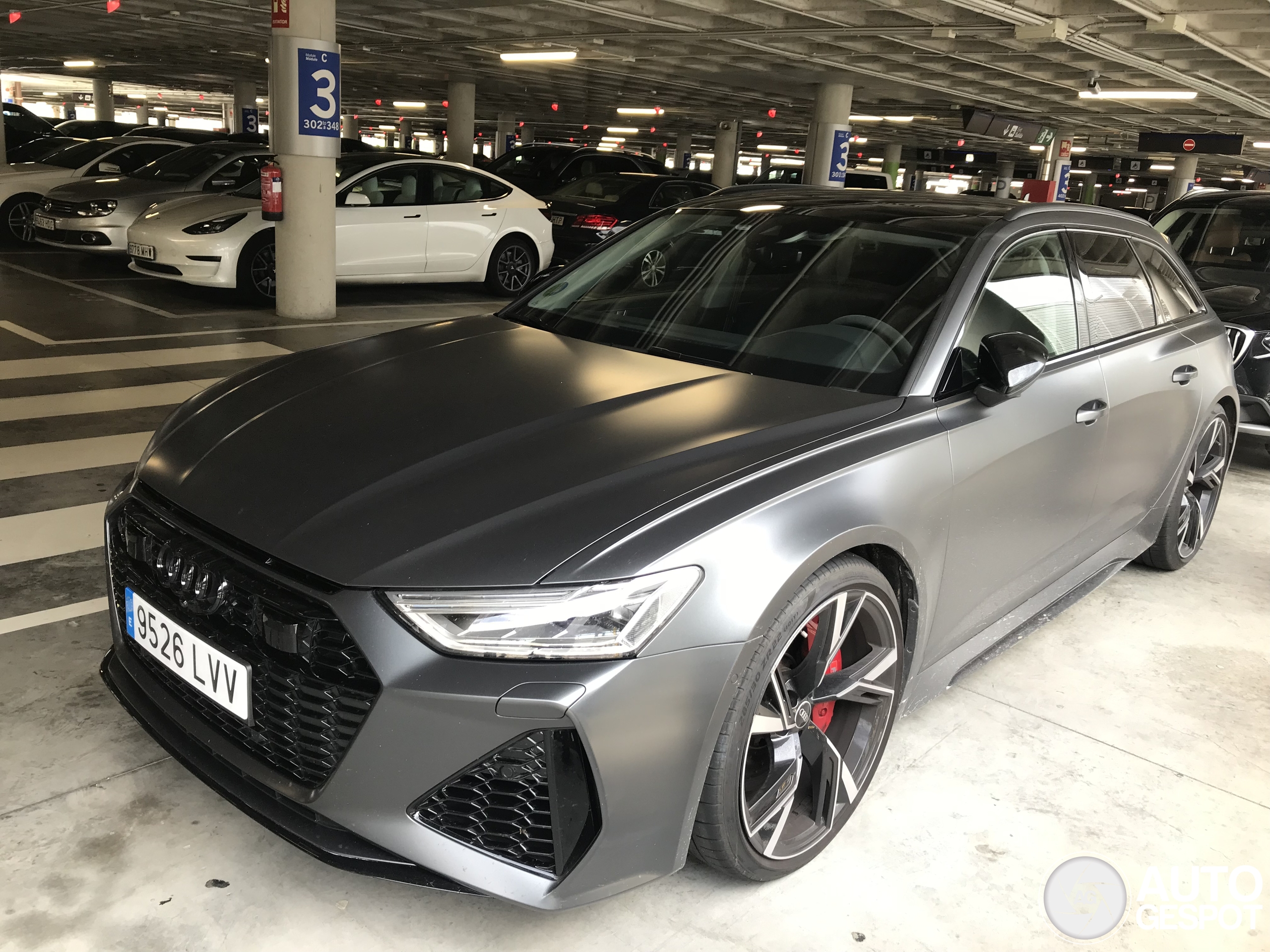 Audi RS6 Avant C8