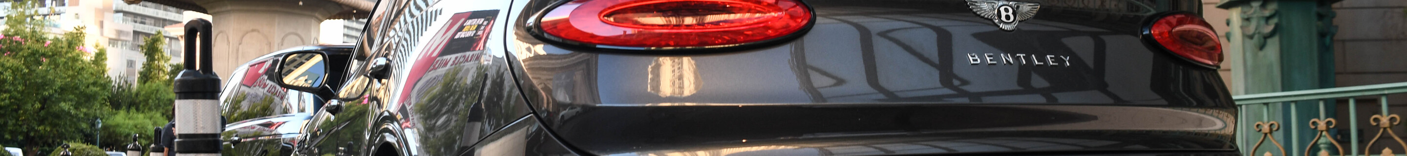 Bentley Bentayga V8 2021