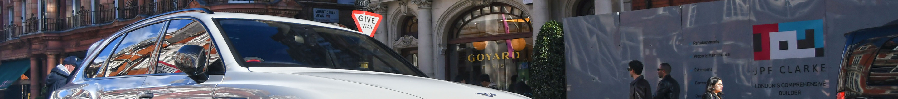 Bentley Bentayga V8 S 2022