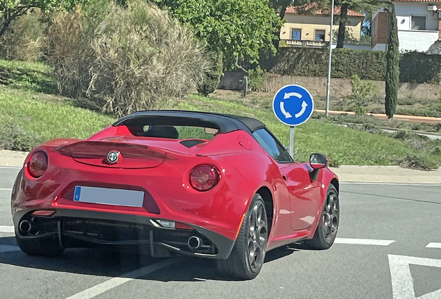 Alfa Romeo 4C Spider