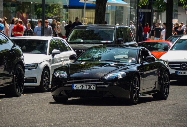 Aston Martin V8 Vantage S