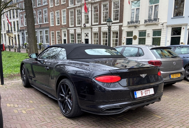 Bentley Continental GTC 2019