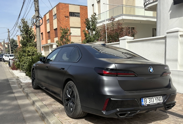 BMW M760e xDrive