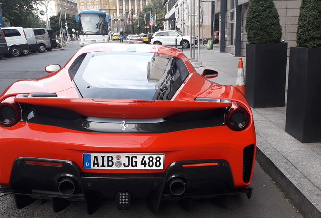 Ferrari 488 Pista