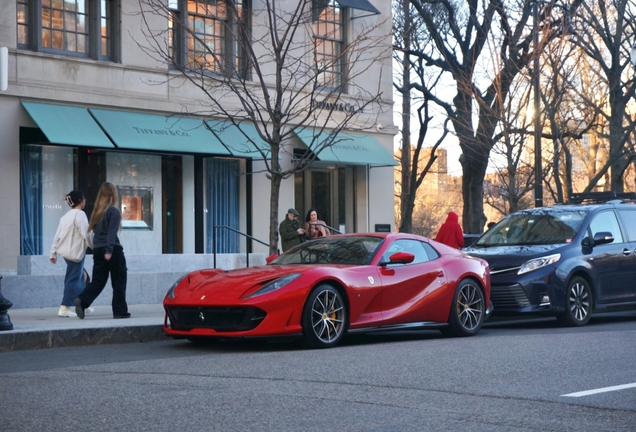 Ferrari 812 GTS