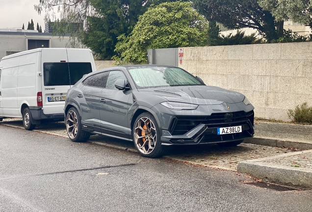 Lamborghini Urus Performante