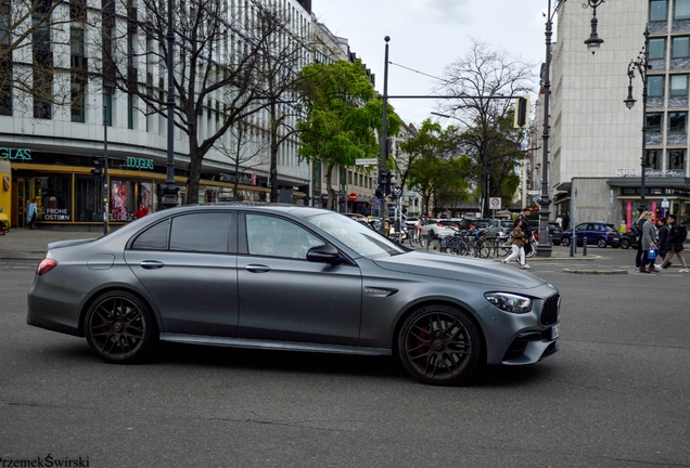 Mercedes-AMG E 63 S W213 2021