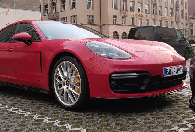 Porsche 971 Panamera GTS MkI