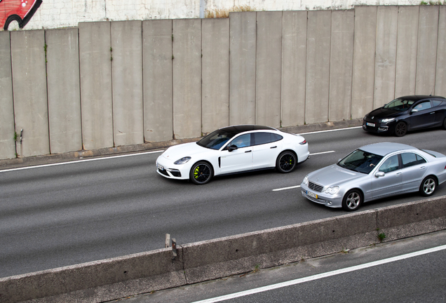 Porsche 971 Panamera Turbo S E-Hybrid