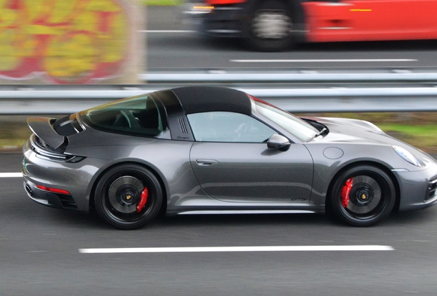 Porsche 992 Targa 4 GTS