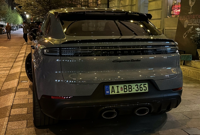 Porsche Cayenne Coupé Turbo E-Hybrid