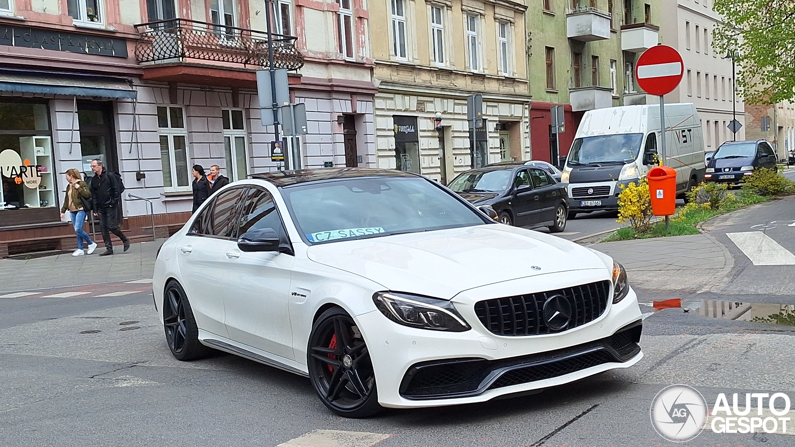 Mercedes-AMG C 63 S W205