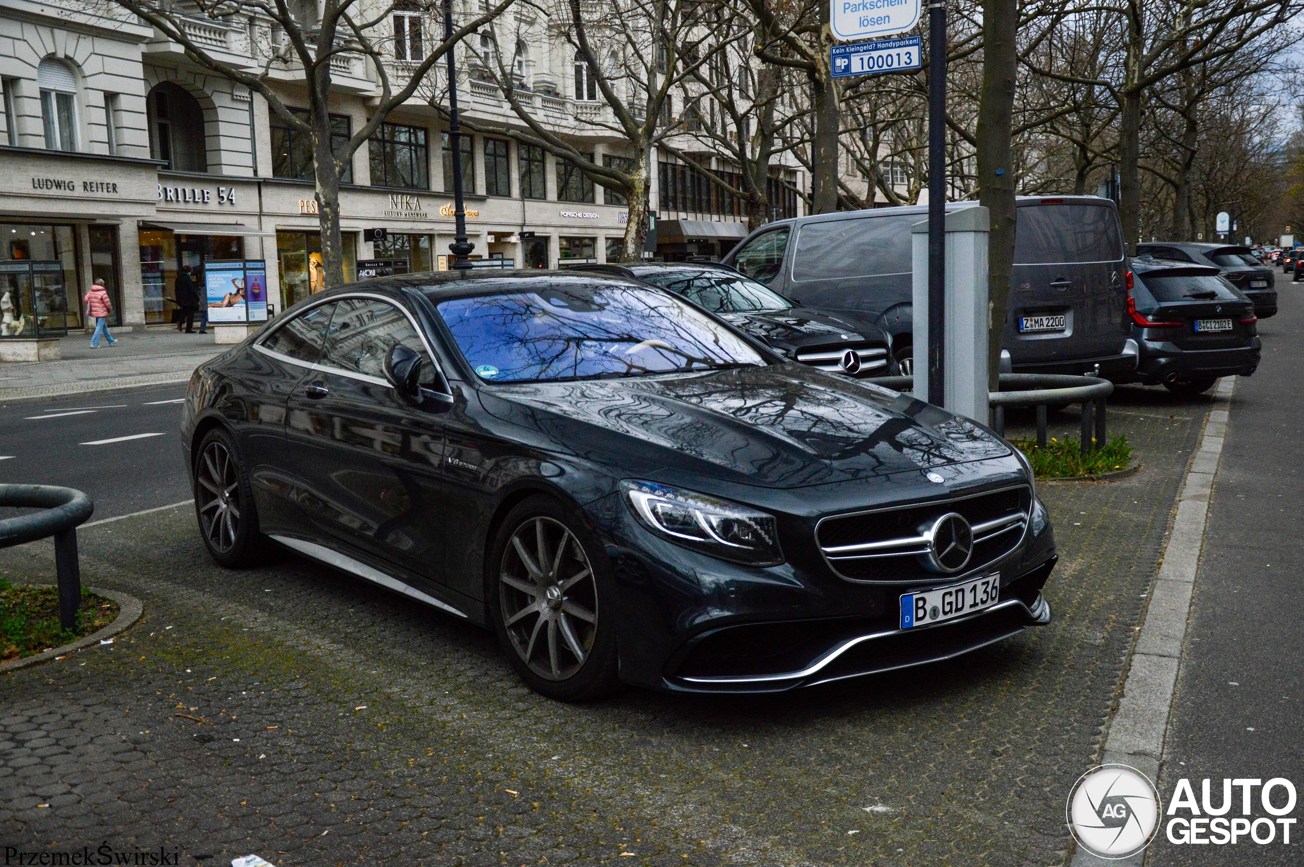 Mercedes-Benz S 63 AMG Coupé C217