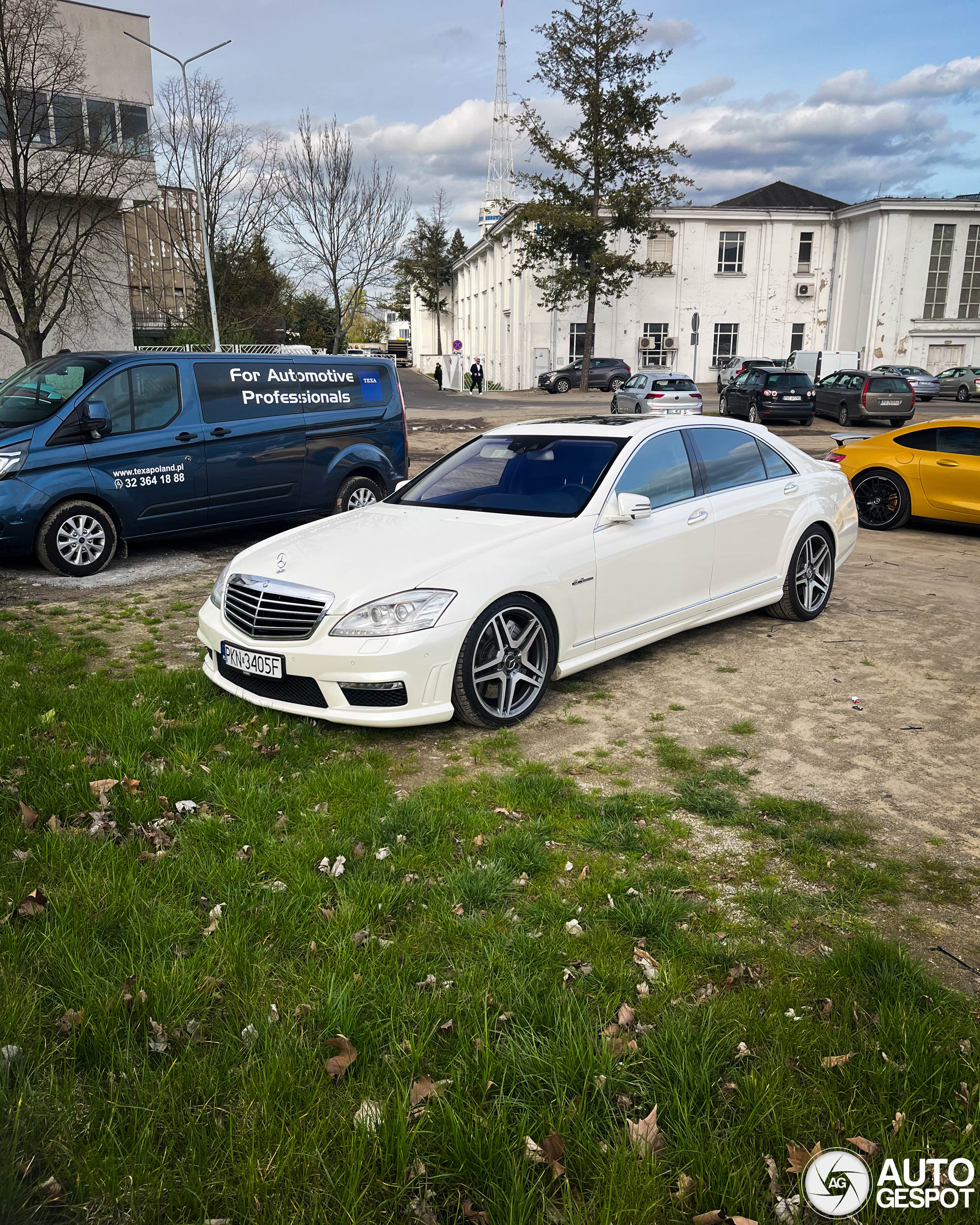 Mercedes-Benz S 63 AMG W221 2011