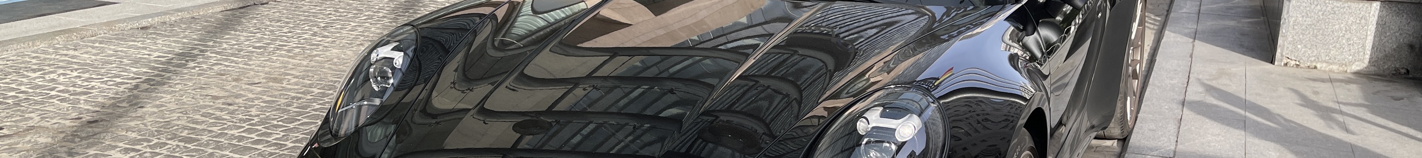 Porsche 992 Targa 4S MkI