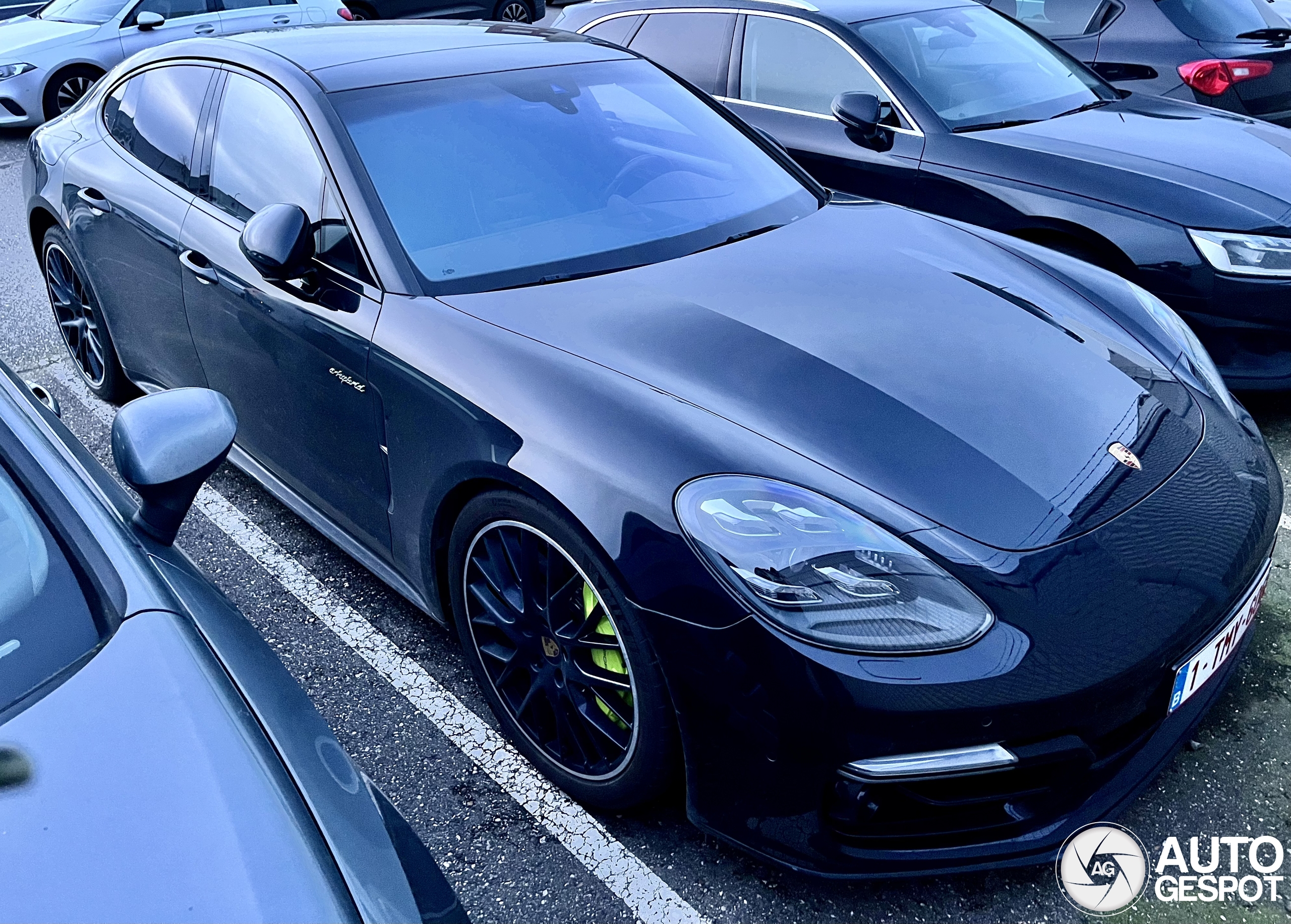 Porsche 971 Panamera Turbo S E-Hybrid