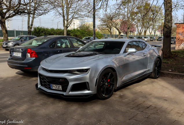 Chevrolet Camaro ZL1 2016