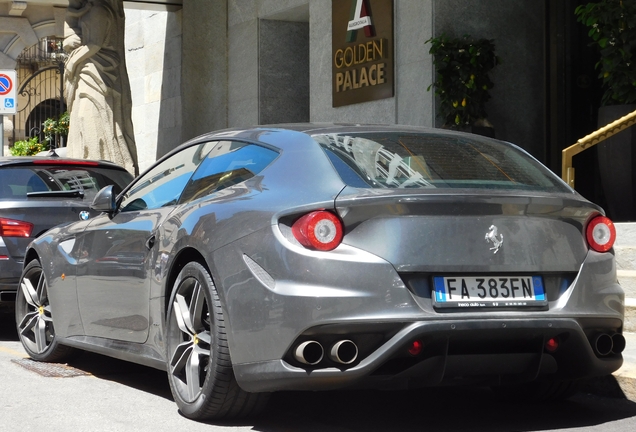 Ferrari FF