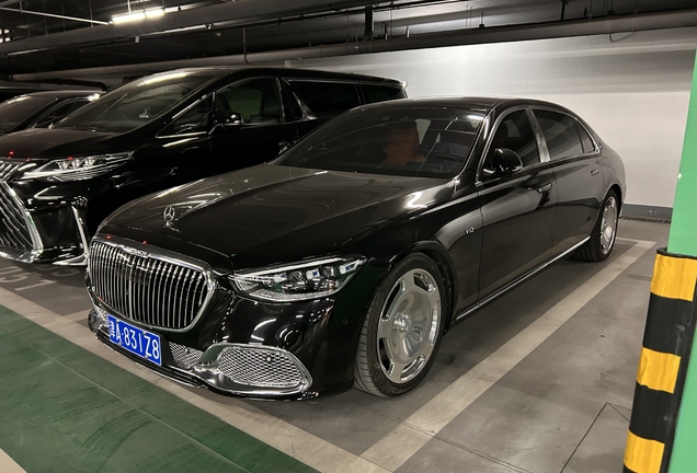 Mercedes-Maybach S 680 X223