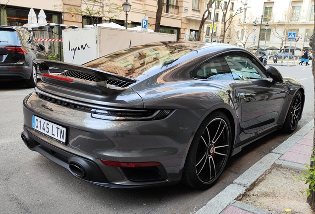 Porsche 992 Turbo