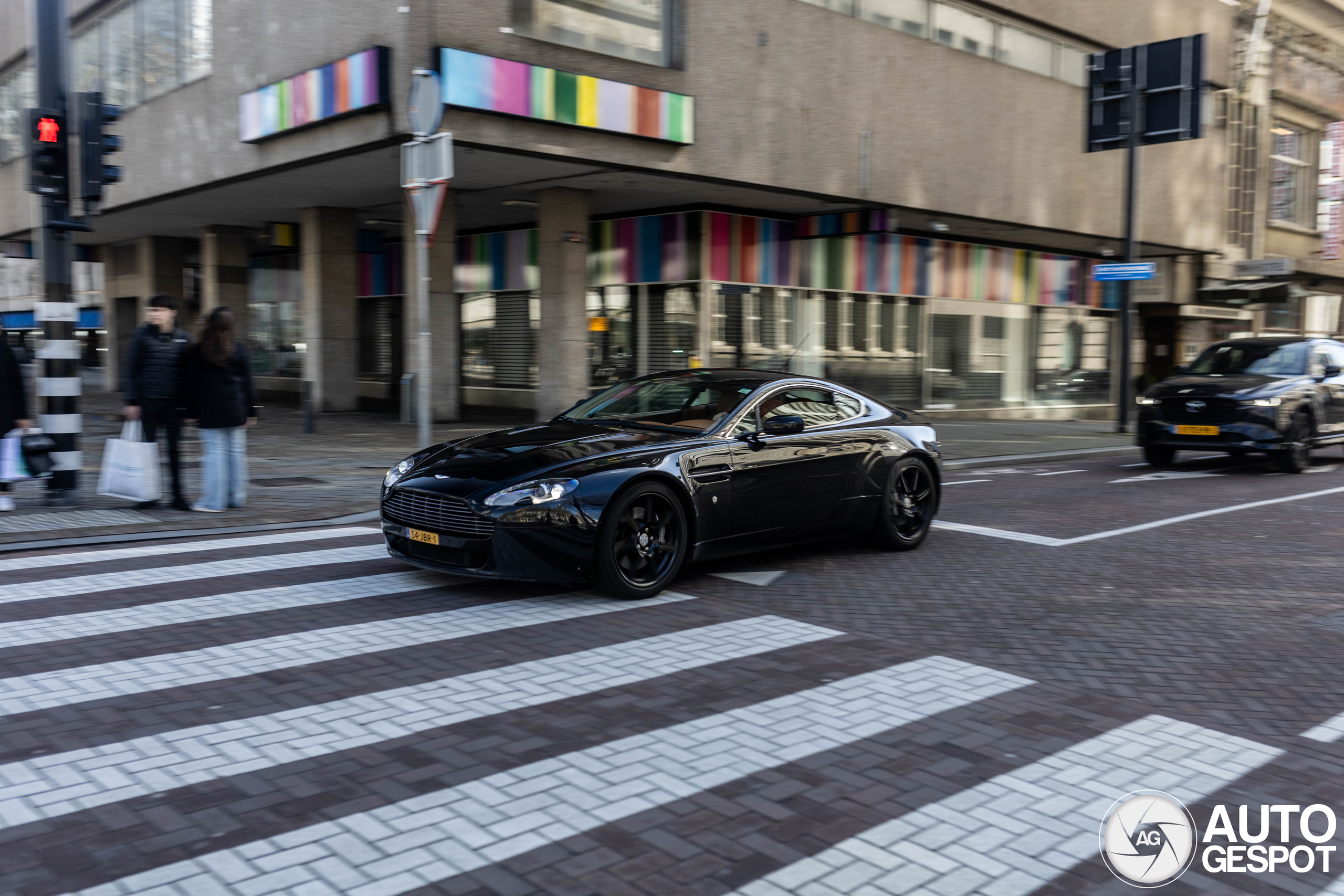 Aston Martin V8 Vantage