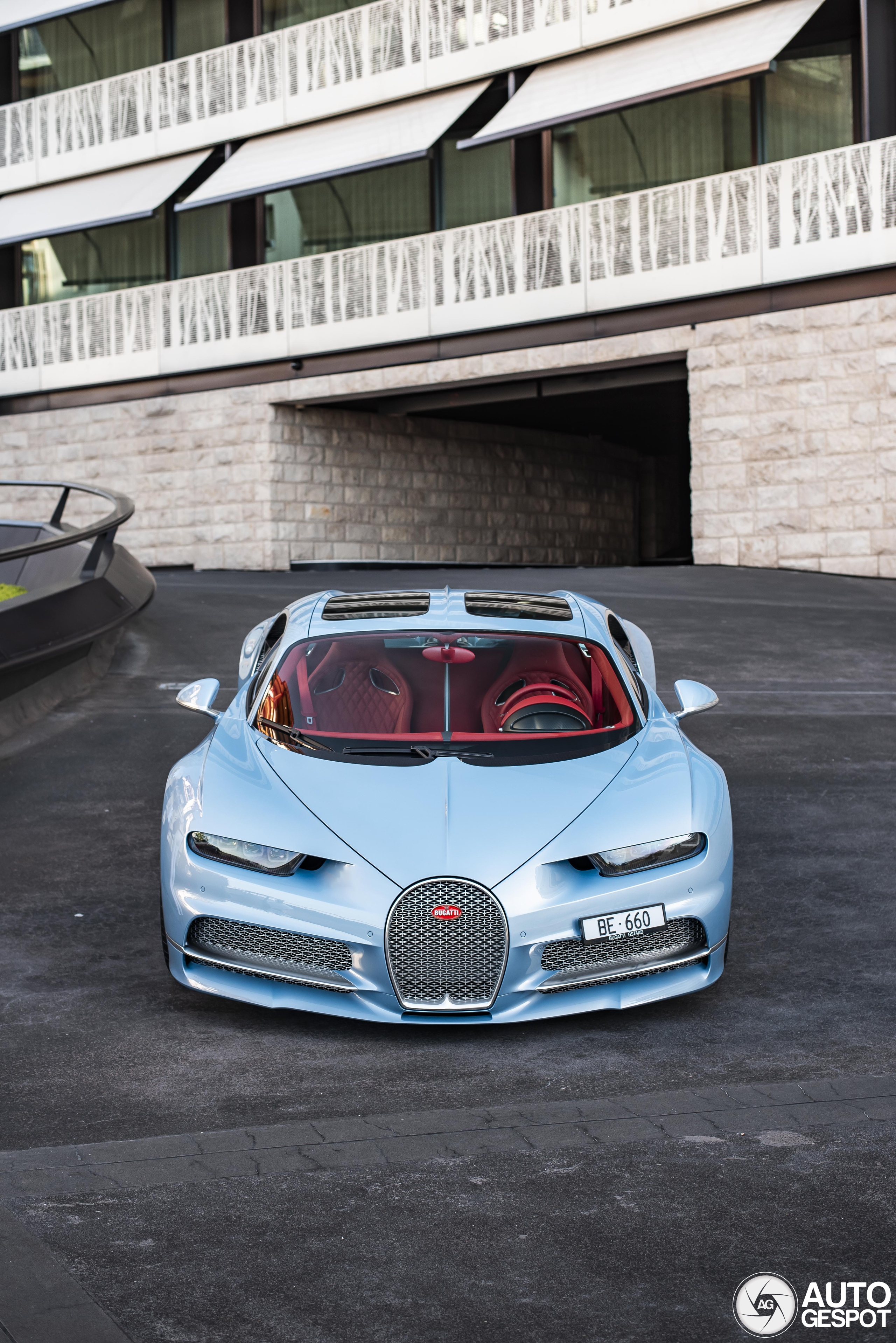 Complete optielijst was aangevinkt voor Bugatti Chiron Sport Vive l'Alsace