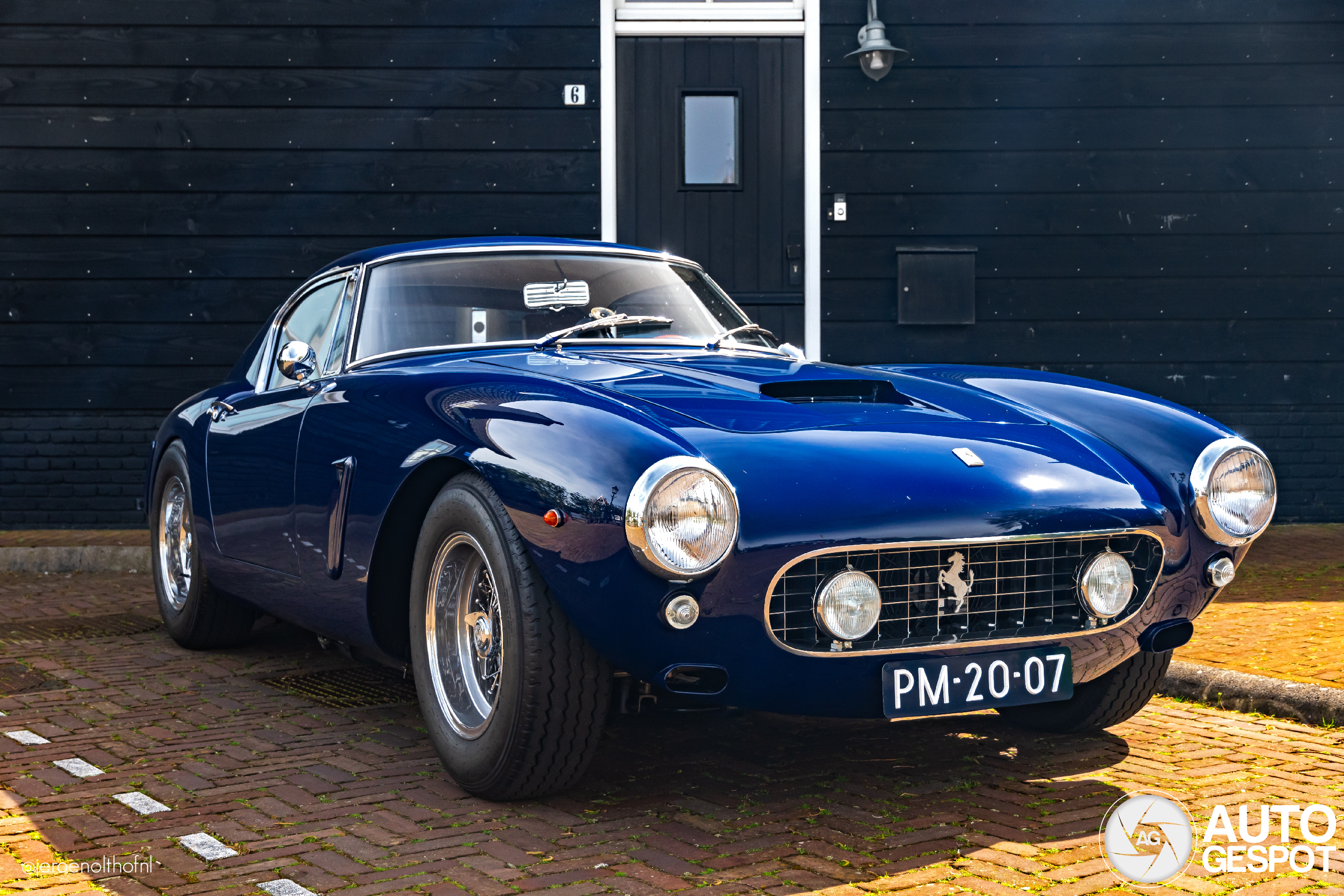 Klassieke Ferrari is een transformatie ondergaan