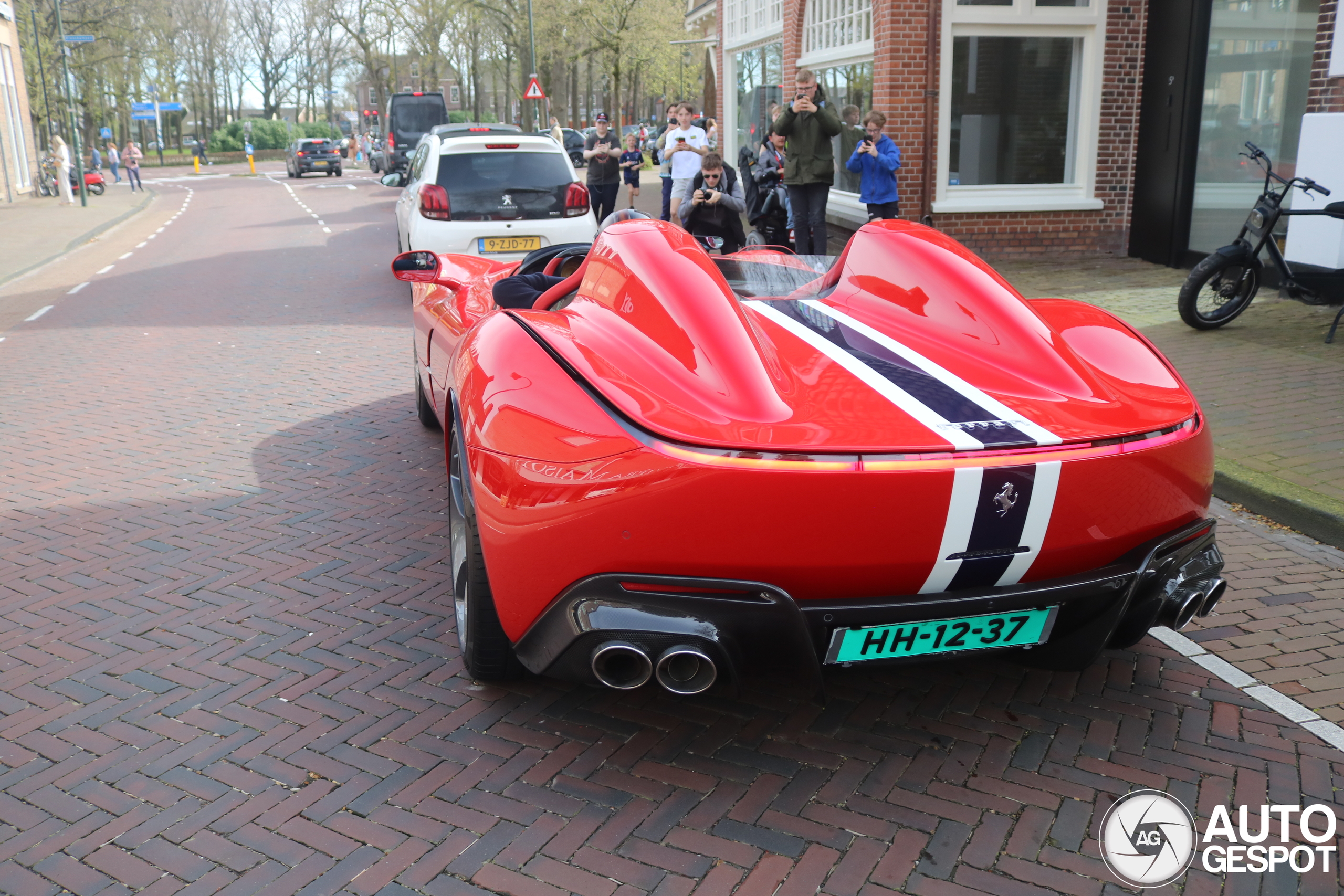 The fourth Monza SP2 from the Netherlands emerges