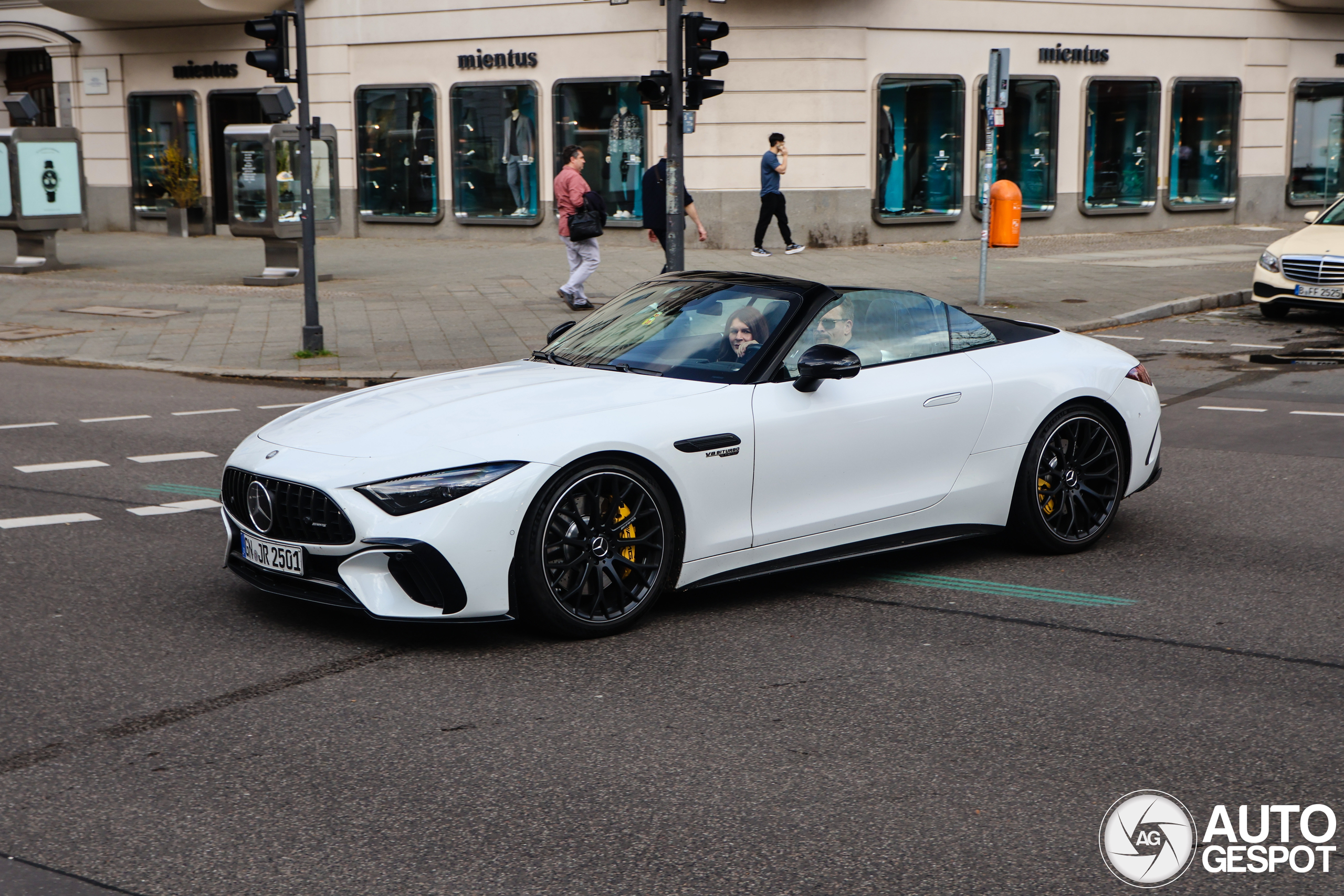 Mercedes-AMG SL 63 R232