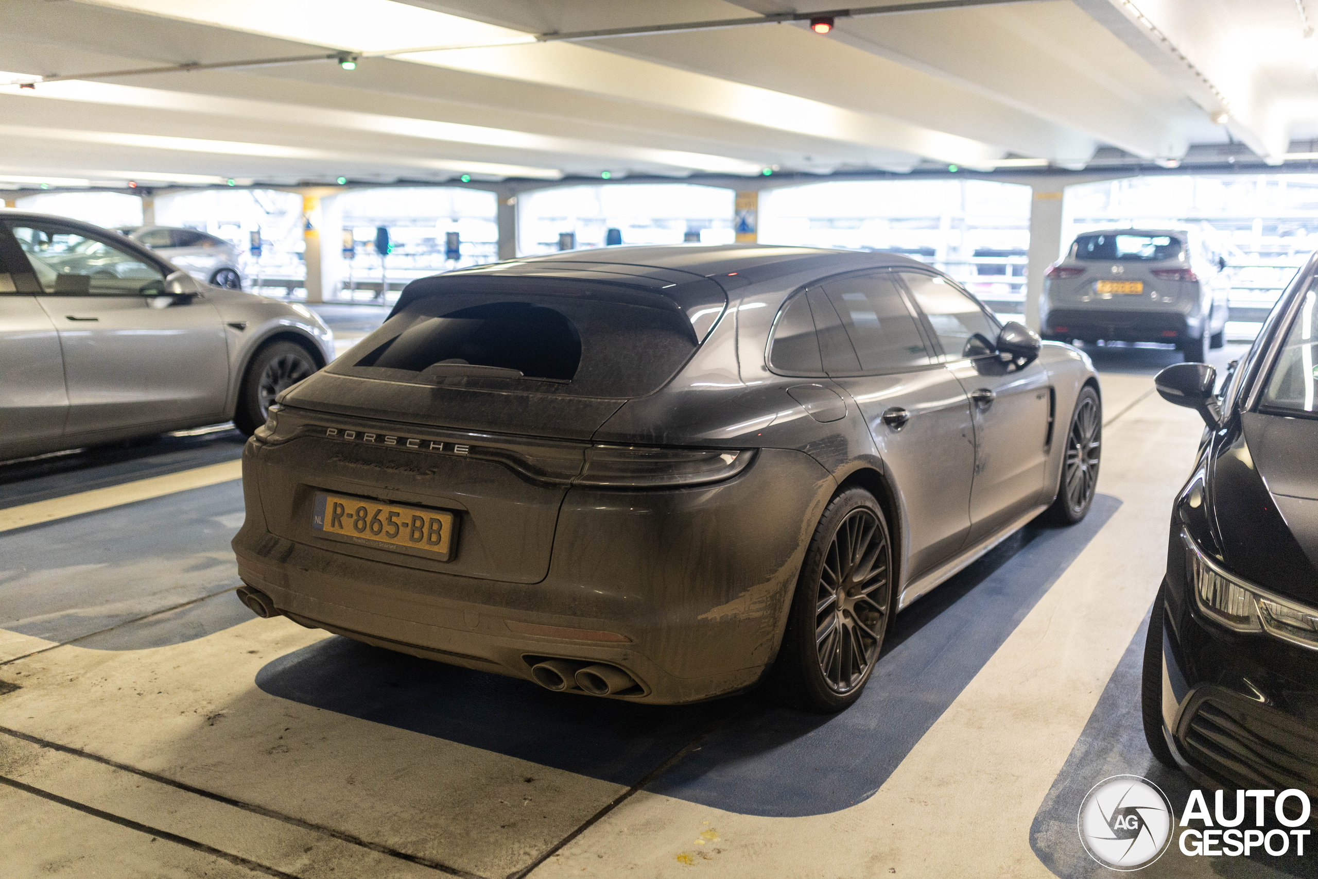 Porsche 971 Panamera Turbo S E-Hybrid Sport Turismo MkII