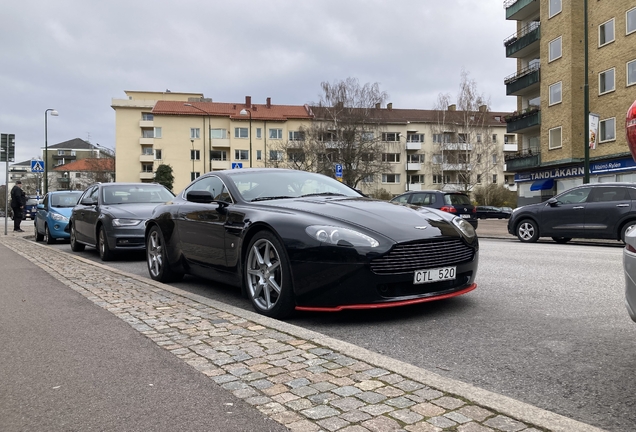 Aston Martin V8 Vantage