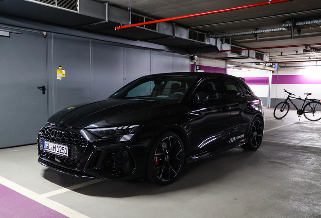 Audi RS3 Sportback 8Y