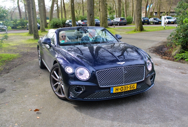 Bentley Continental GTC 2019