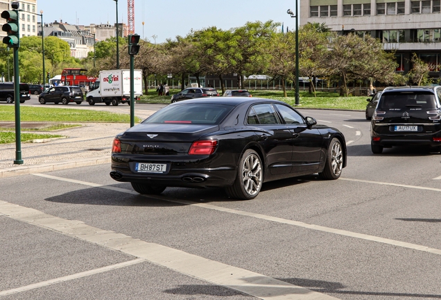 Bentley Flying Spur Hybrid S