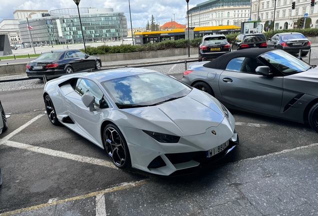 Lamborghini Huracán LP640-4 EVO