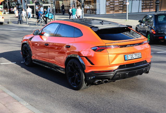 Lamborghini Urus Performante