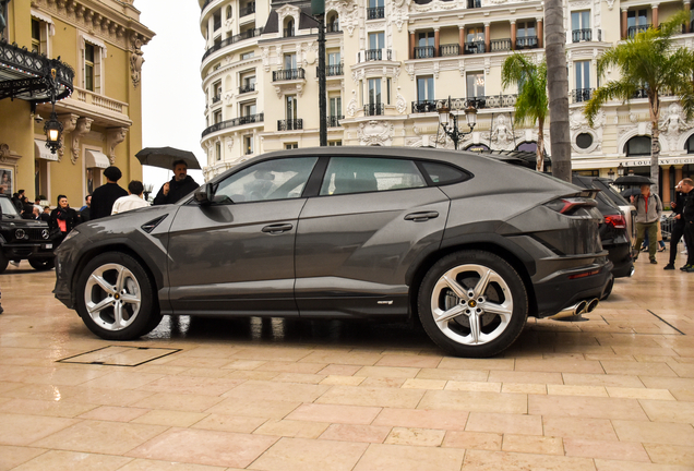 Lamborghini Urus S