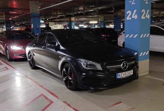 Mercedes-AMG CLA 45 C117