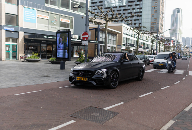 Mercedes-AMG E 63 S W213