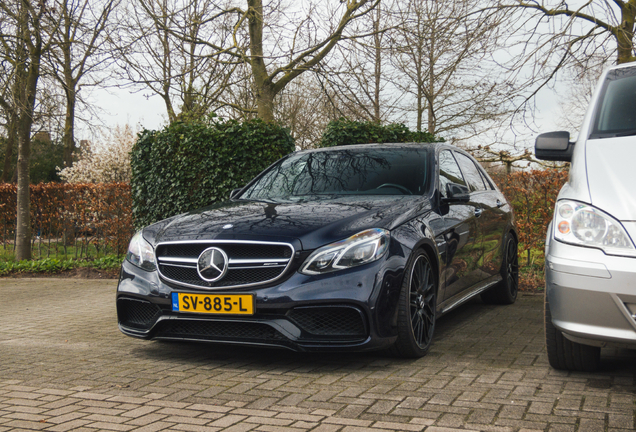 Mercedes-Benz E 63 AMG S W212