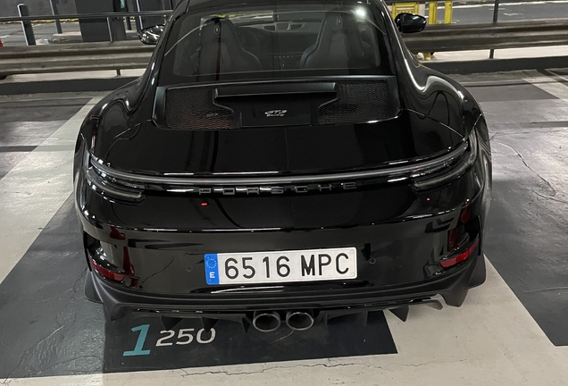 Porsche 992 GT3 Touring